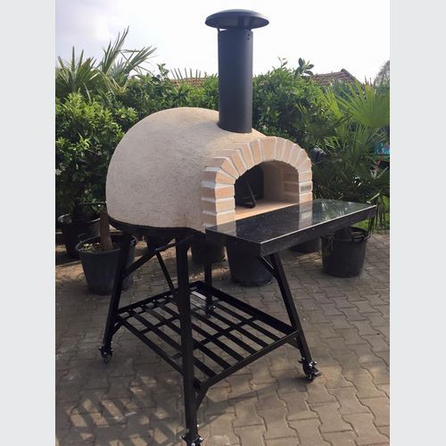 RUS-70 Wood Fired Pizza Oven (Brick Arch)