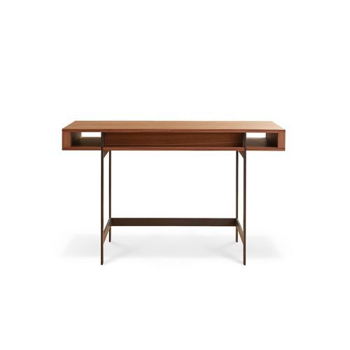 Pressbook Desk