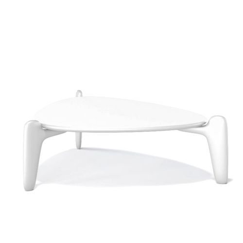 Pulp Triangular Cocktail Table