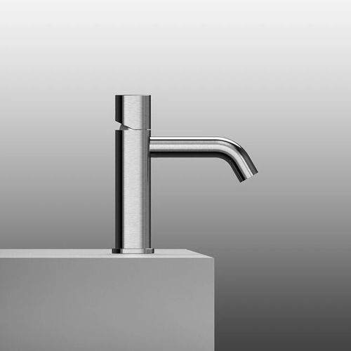 Super 22 01T | Deck Mounted Mixer