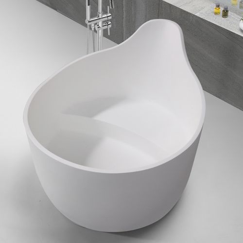 Hugi Japanese Inspired Soak Tub - 1300mm - B070