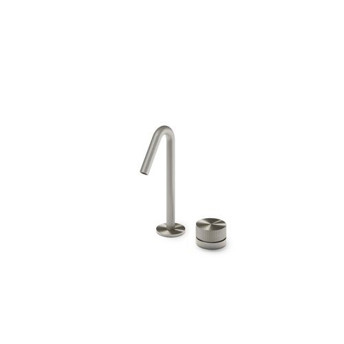 Reel 2 Hole Mixer