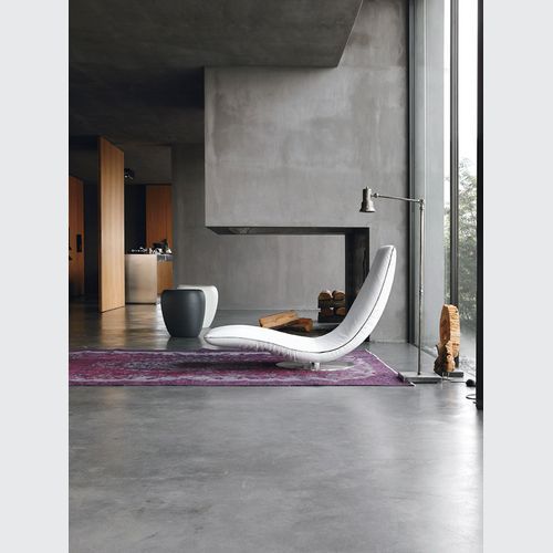Ricciolo Armchair