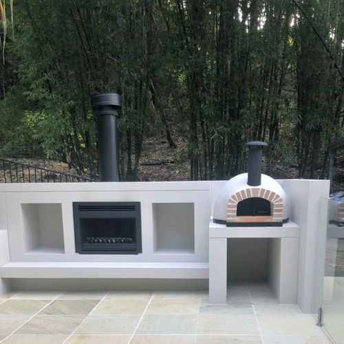 RUS-70 Wood Fired Pizza Oven (Brick Arch)