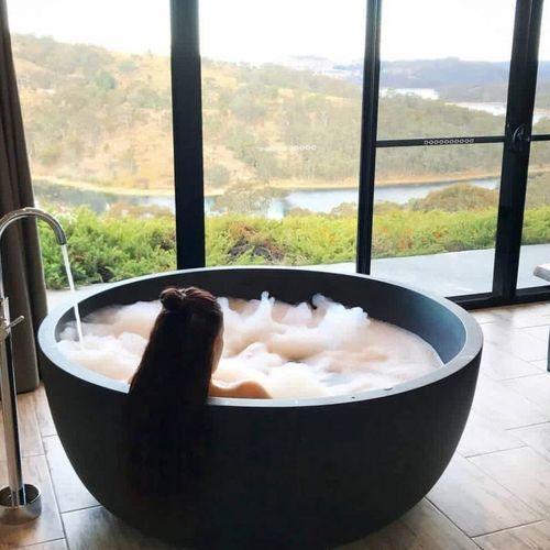 Pietra Bianca Romeo Freestanding Stone Bath