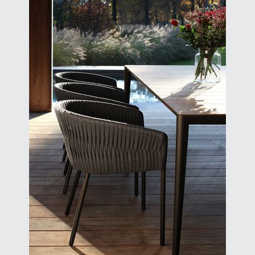 U-Nite Table