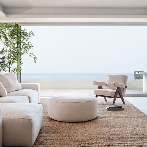 Elio Round Ottoman