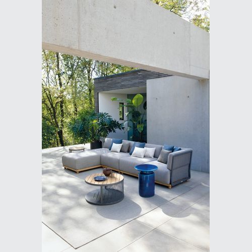 Switch Outdoor Sofa by Atmosphera