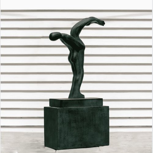 Aspiration Small with Plinth