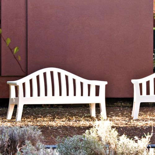 Giulietta Bench