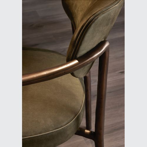 Gentle dining chair