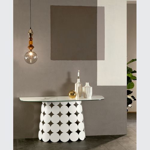 Pois Dining Table