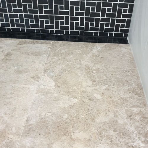 15mm Silver Shadow Limestone Tiles - Honed And Filled