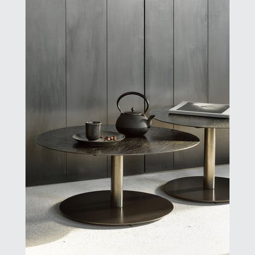 Sphere coffee table