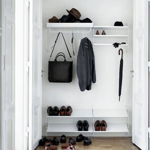String Shoe Metal Shelf