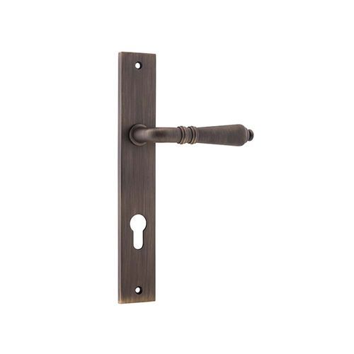 Iver Sarlat Lever on Rectangular Backplate Euro 85mm Signature Brass 10700E85 - Customise to your need