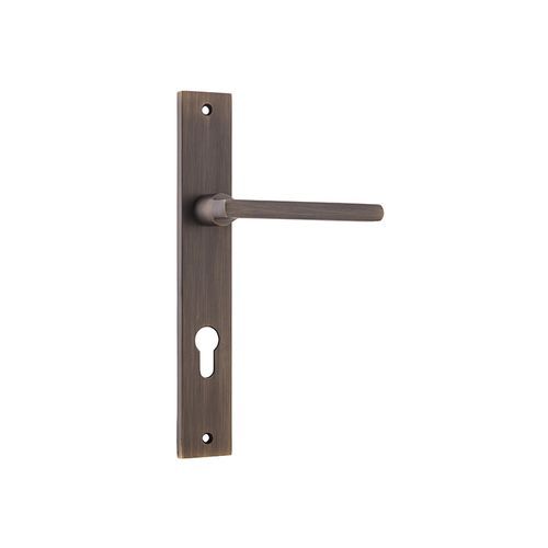 Iver Baltimore Lever on Rectangular Backplate Euro 85mm Signature Brass 10702E85 - Customise to your need