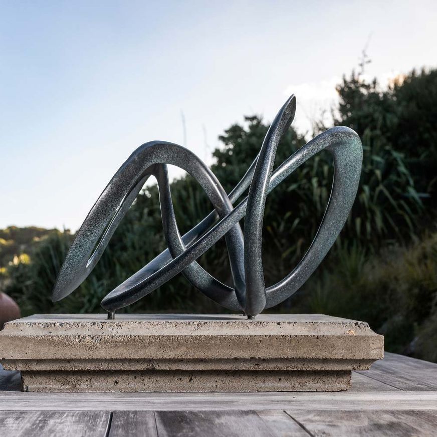 The Knot by Bespoke Sculpture