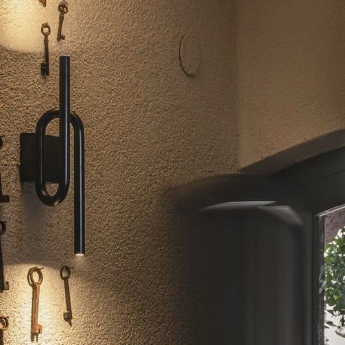 Tobia Wall Lamp with Plug