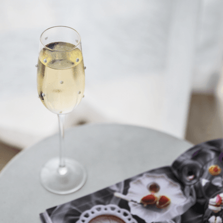The Perfect Pearl Champagne Flute - Set of 4 Clear
