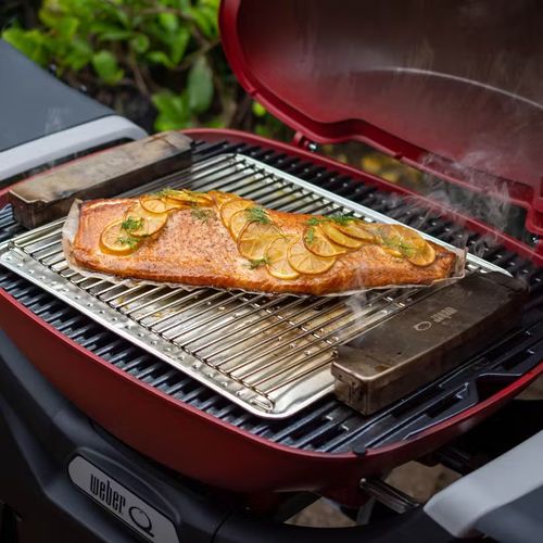 Weber Q+ and Family Q+ Smoker Box and Trivet Set