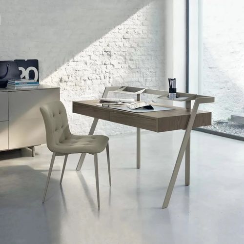 Kuga Chair