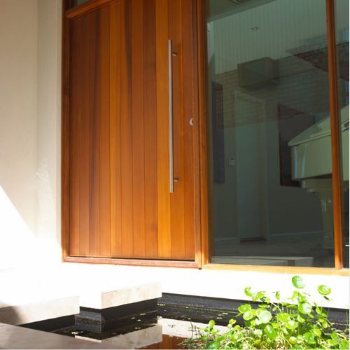 Zanda Round Profile Straigth Door Pull Handle