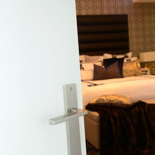 Zanda 8131 Matrix Door Lever Handle on Longplate