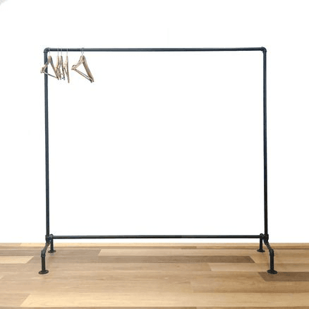 Pipe Clothing Rail With Feet