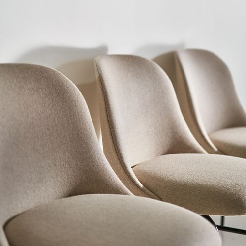 Aleta Chair - Pyramid Swivel