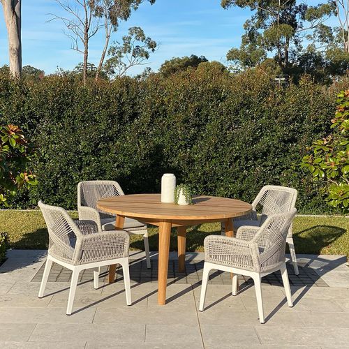Atoll 140 Round Table with Serang Chairs -5pc Outdoor Dining Setting