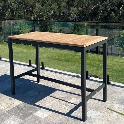 Barcelona Bar Table