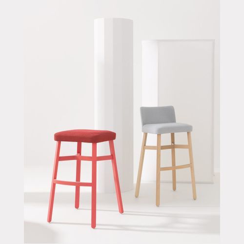Croissant Stool with Backrest