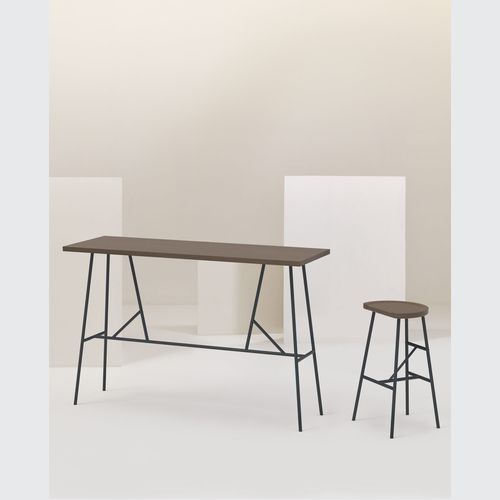 Puccio High Table