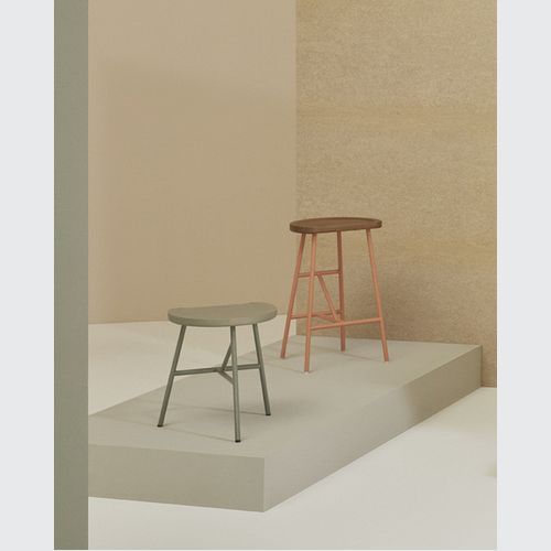 Puccio Wooden Stool