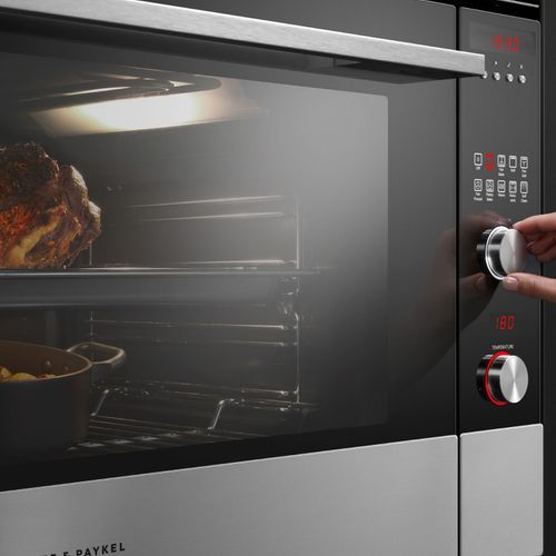 Oven, 90cm, 9 Function, Self-cleaning