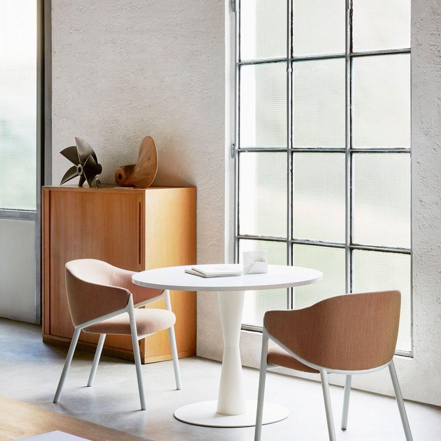 Hammer Chair