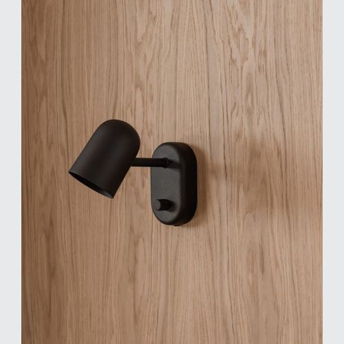 Buddy Wall Light