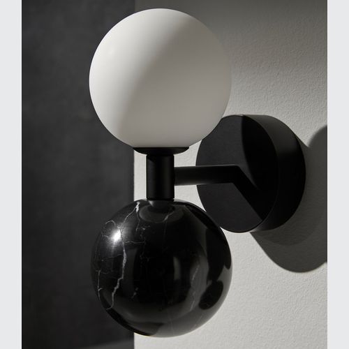 Dalt Wall Light