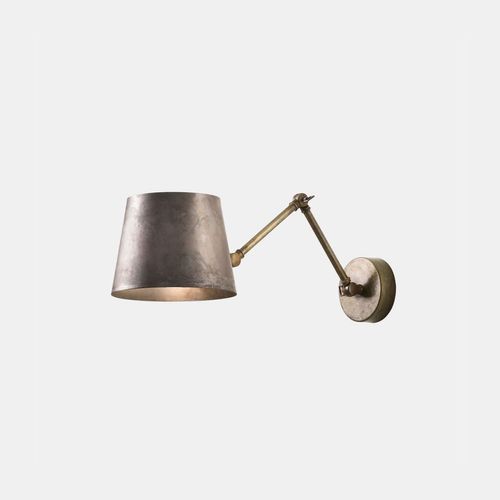 Reporter Wall Light