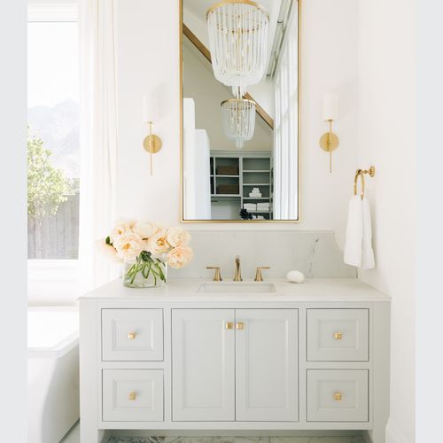 Olivia Wall Light