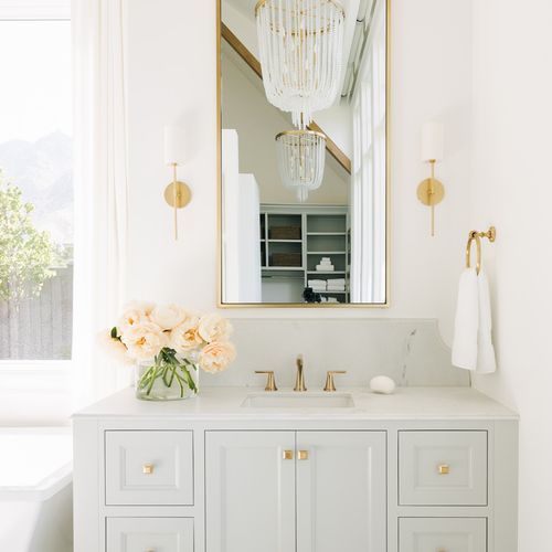 Olivia Wall Light