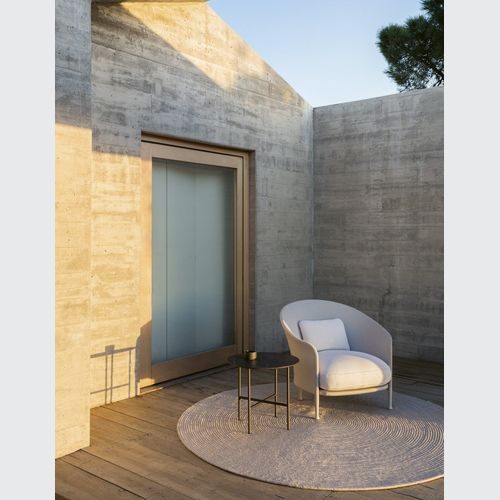 Liz low armchair
