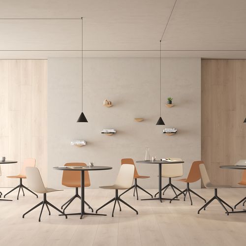 Maarten Plastic Chair - Pyramid Swivel