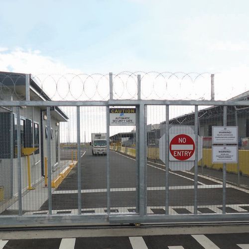 MTT - Telescopic Track Sliding Gate