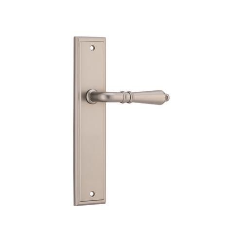 Sarlat Lever - Stepped Backplate | Satin Nickel