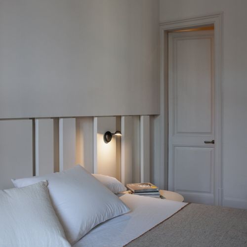 Pin Wall Lamp