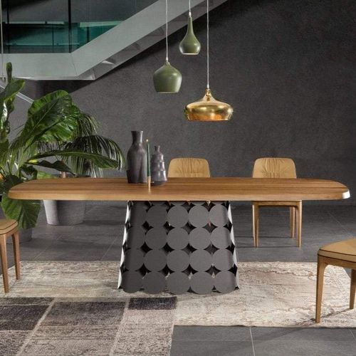 Pois Dining Table