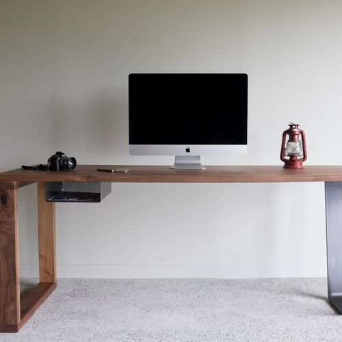 Yardarm Desk