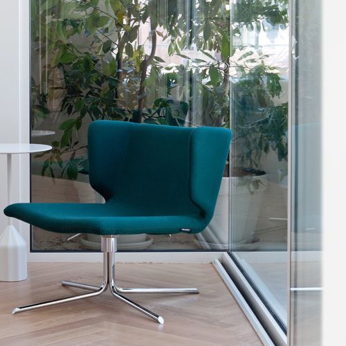 Wrapp Armchair - Swivel Base